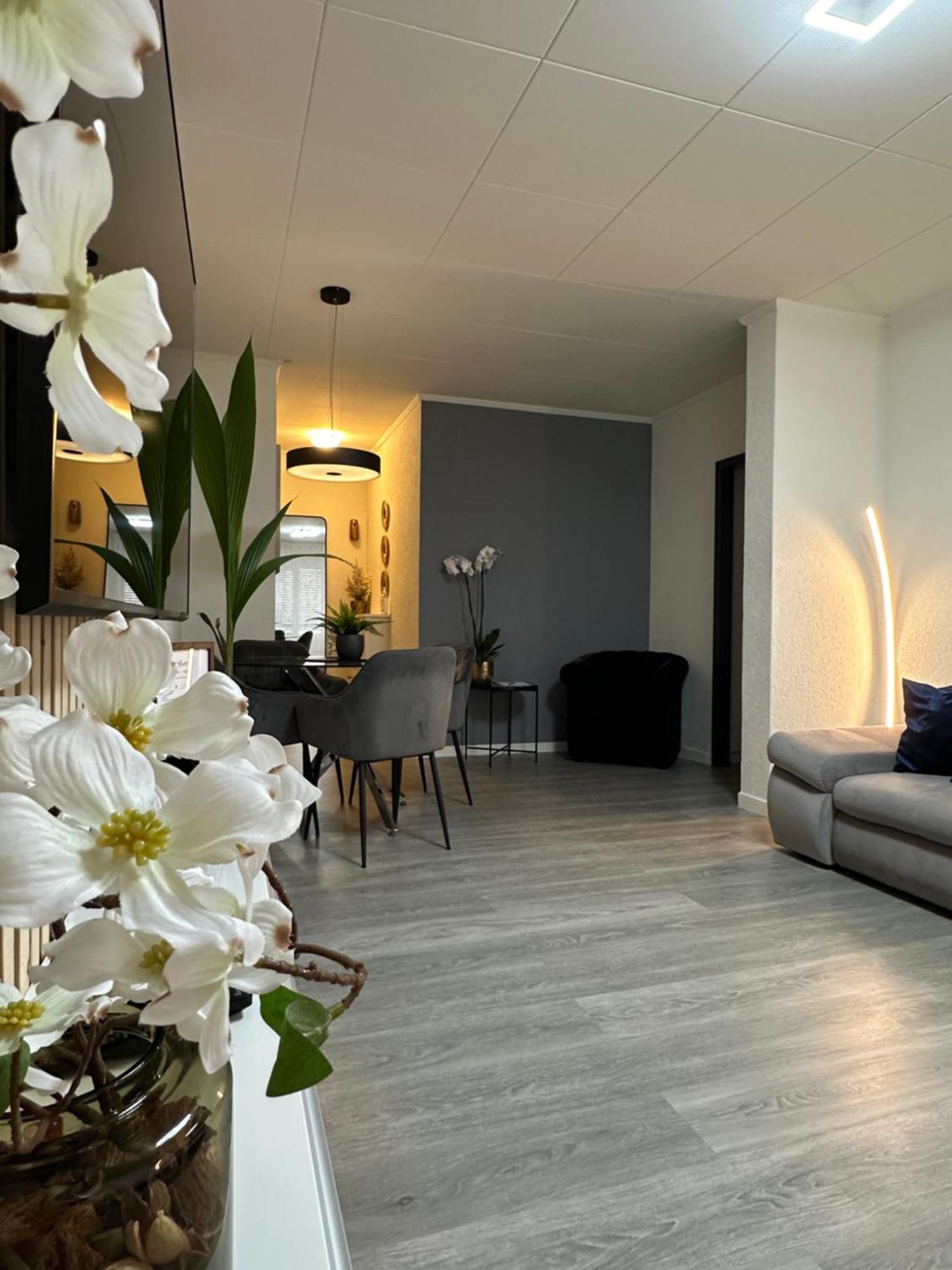 Lindo Apartamento En El Centro De Lausanne Luaran gambar